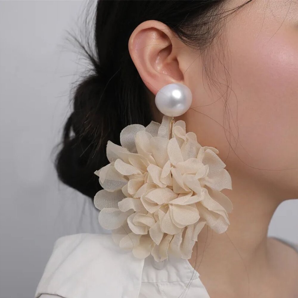 NEW Coco Ecru Chiffon Flower and Pearl Drop Earrings Neutral